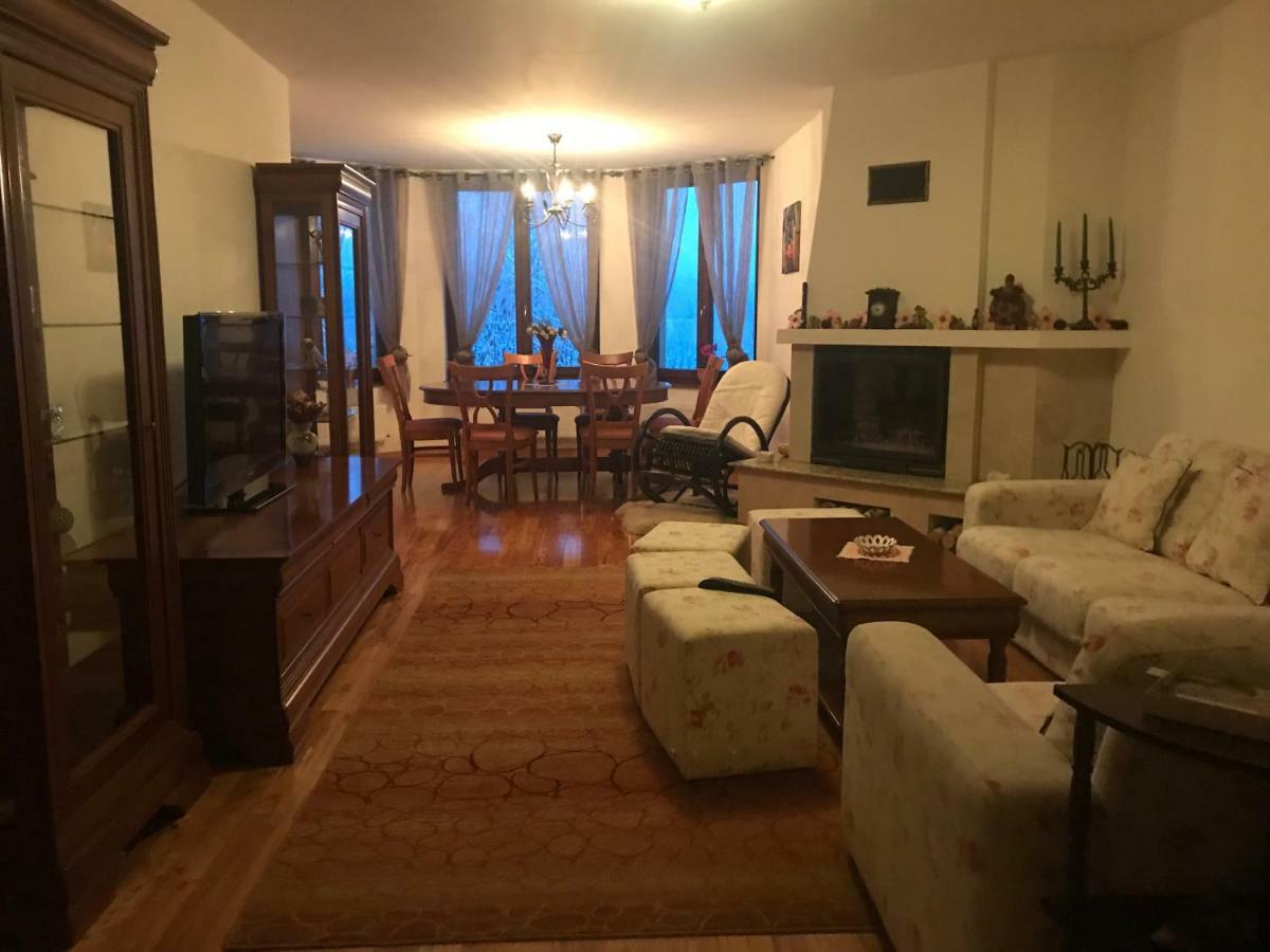 Trovanti Apartment Feleacu Экстерьер фото